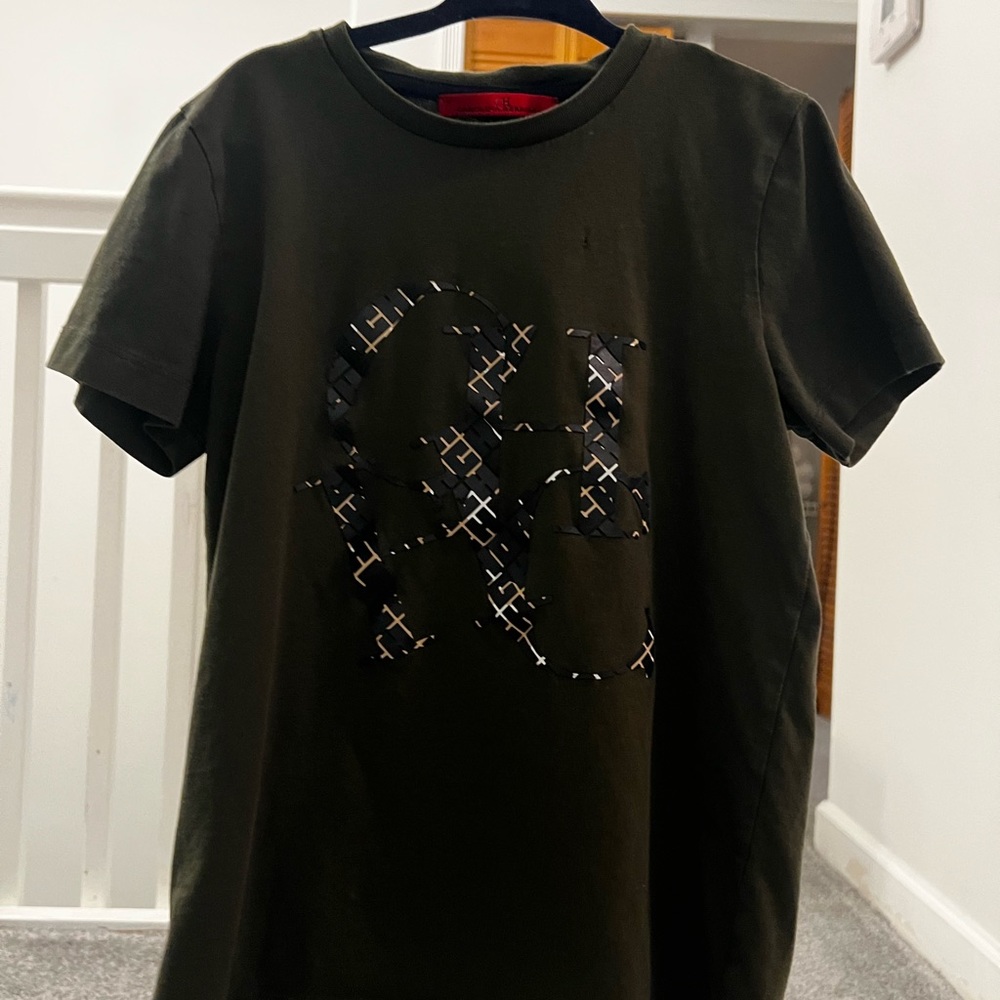 Size 6 kids boy tshirt Carolina Herrera
